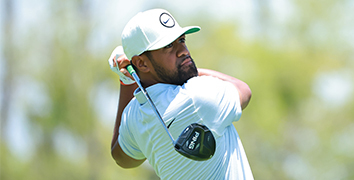 トニー・フィナウ選手がPGAツアーで今シーズン2勝目を飾る!